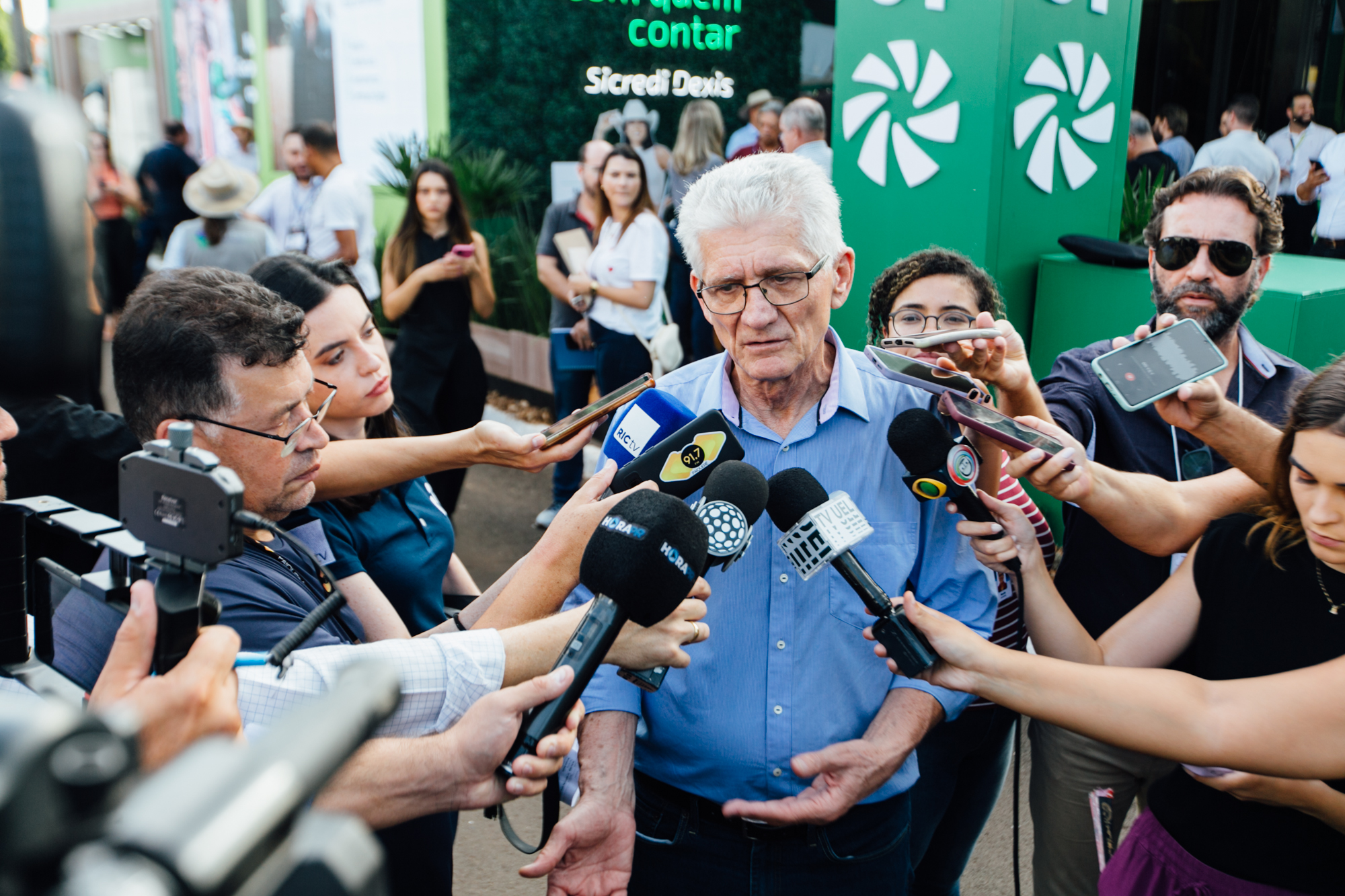 Secretário estadual de Agricultura, Norberto Ortigara, anuncia medidas para proteger produtores paranaenses de leite