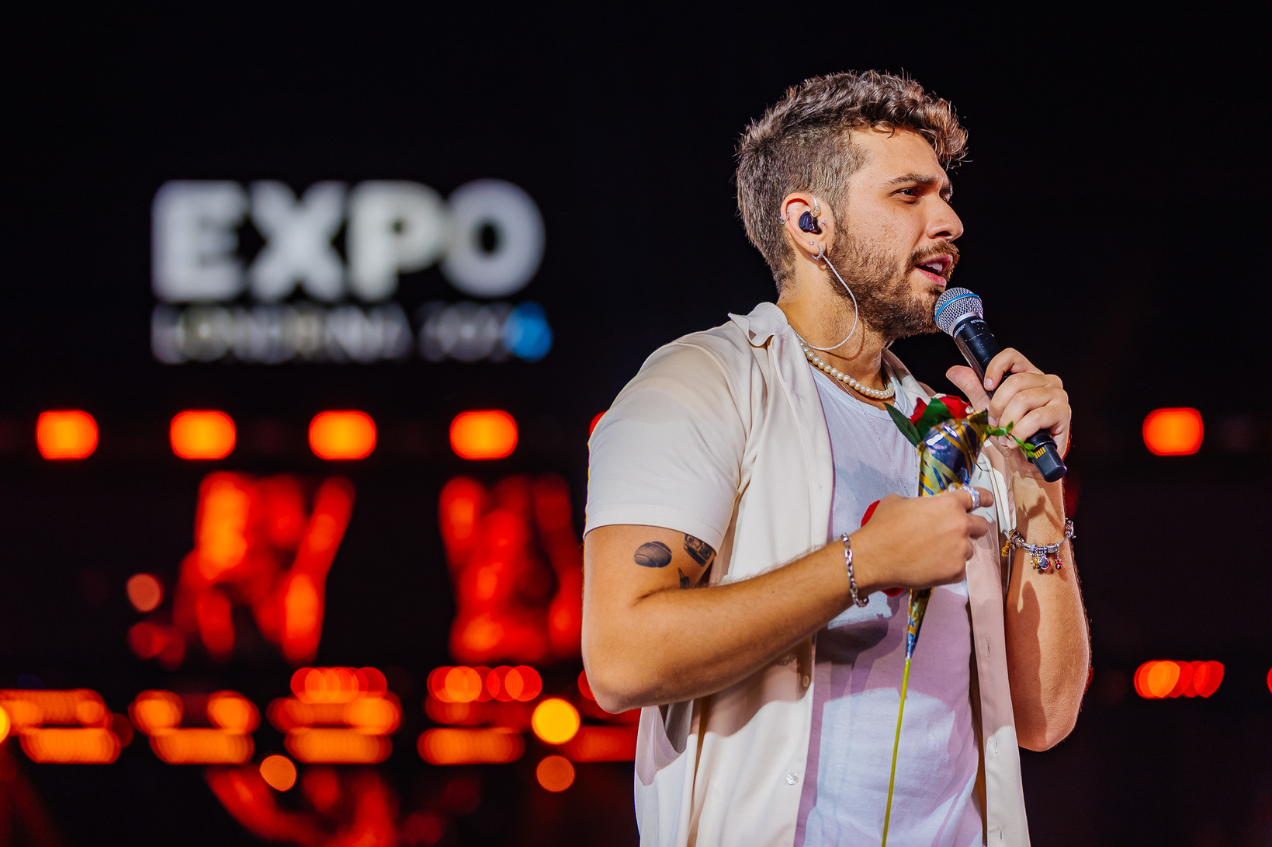 Gustavo Mioto reencontra público da ExpoLondrina com músicas inéditas de “Miototerapia”